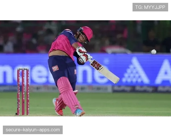 印度板球队选拔两名新秀，引发关注，印度板球联赛为啥这么值钱